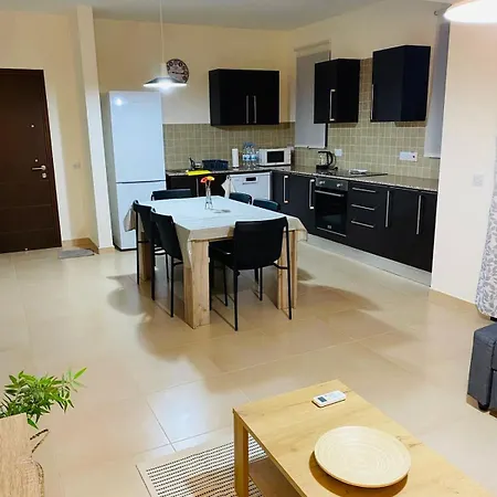 아파트 Tersefanou Traditional Village 라르나카